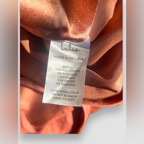 Lulus NWT Rusty Rose Pink Satin Bodysuit Your Time To Shine Women’s Size Small - Picture 5 of 7